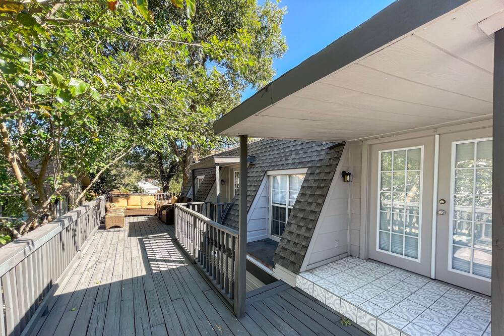 Photo of Patio Balcony in Knox - Henderson
