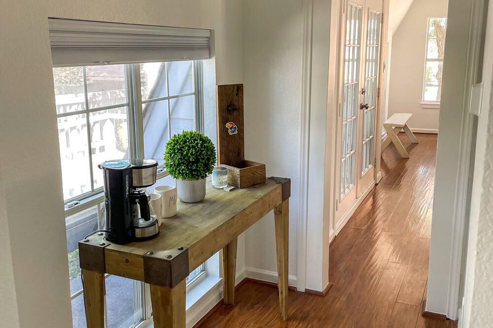 Photo of Bedroom in Knox - Henderson