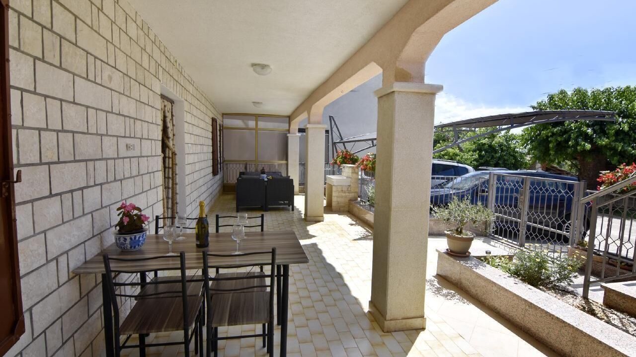 Photo of Outdoor in Murine