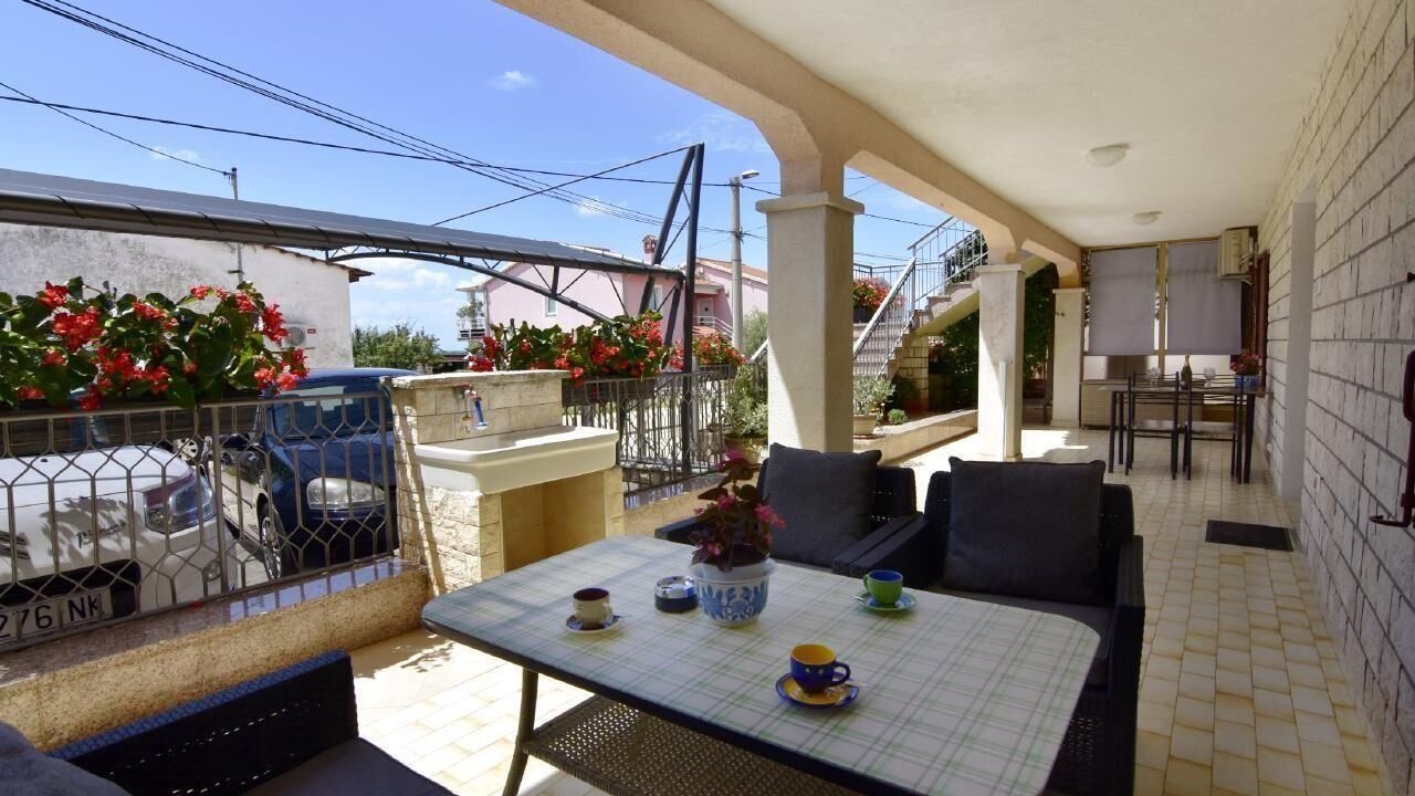 Photo of Outdoor in Murine