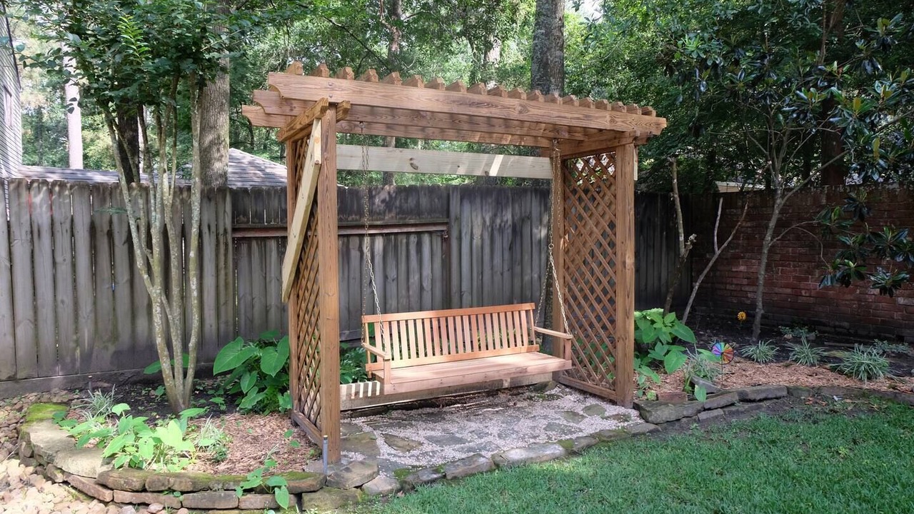 Photo of Outdoor in Grogan's Mill