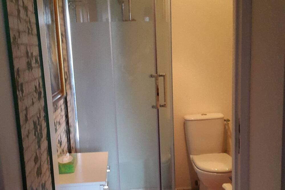 Photo of Bathroom in Fondettes
