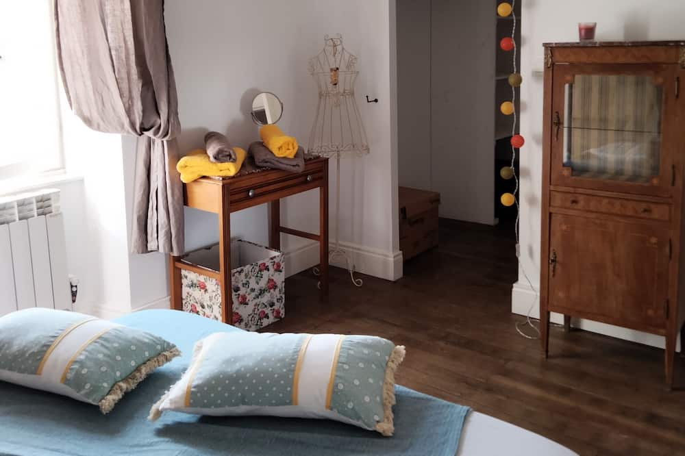 Photo of Bedroom in Chalais