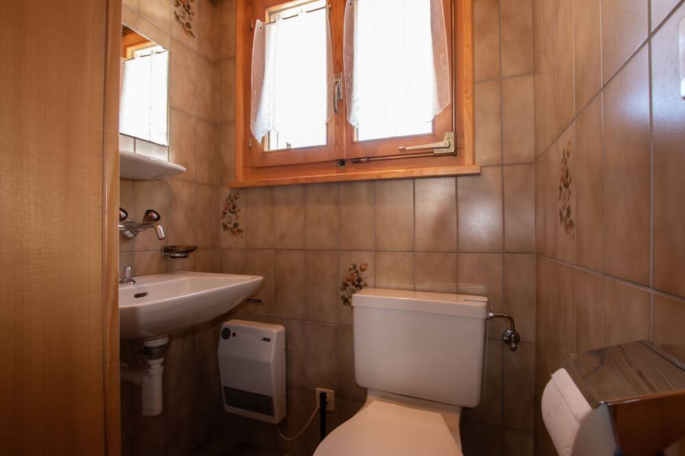 Photo of Bathroom in Herbriggen