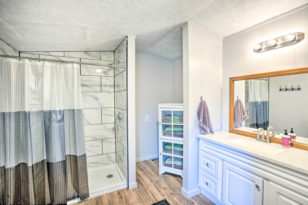 Photo of Bathroom in Harrietta