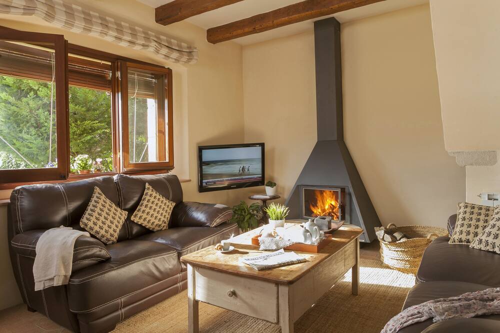 Photo of Livingroom in La Tallada d'Emporda