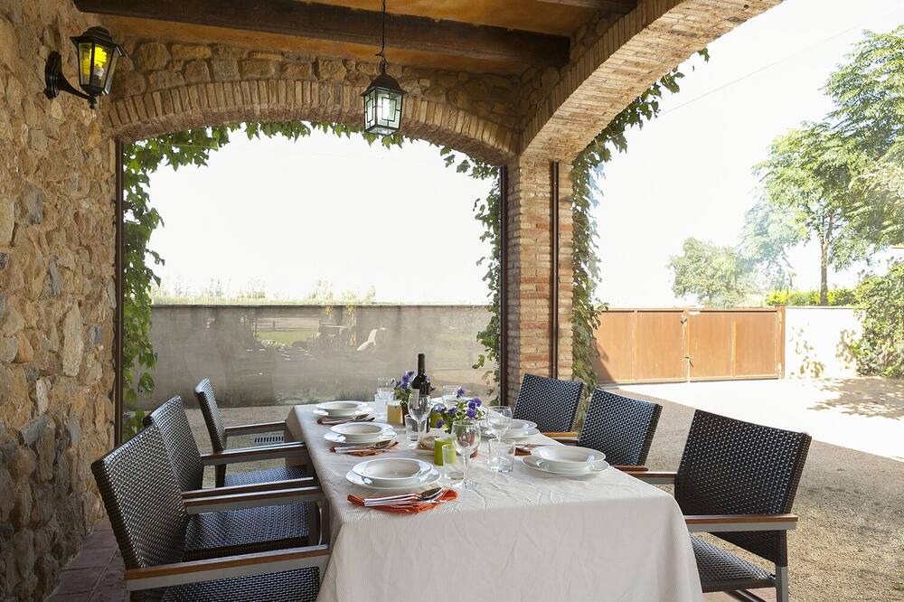 Photo of Patio Balcony in La Tallada d'Emporda