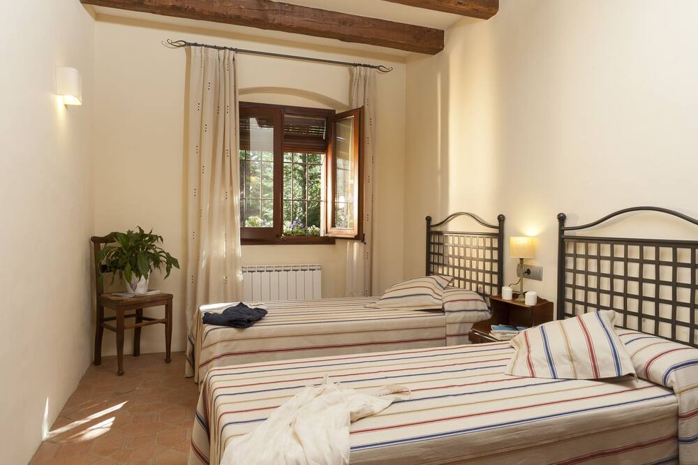Photo of Bedroom in La Tallada d'Emporda