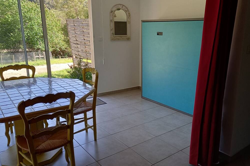 Photo of Others in Tavera