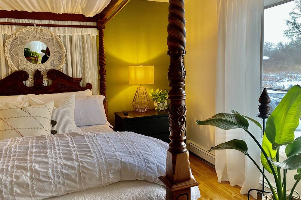 Photo of Bedroom in Freehold