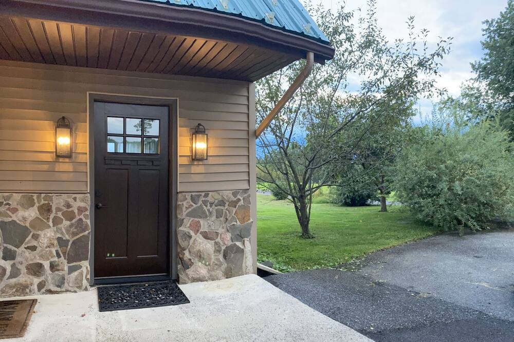 Photo of Outdoor in Freehold