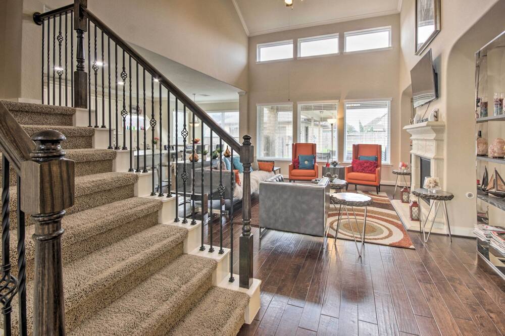 Photo of Bedroom in Katy
