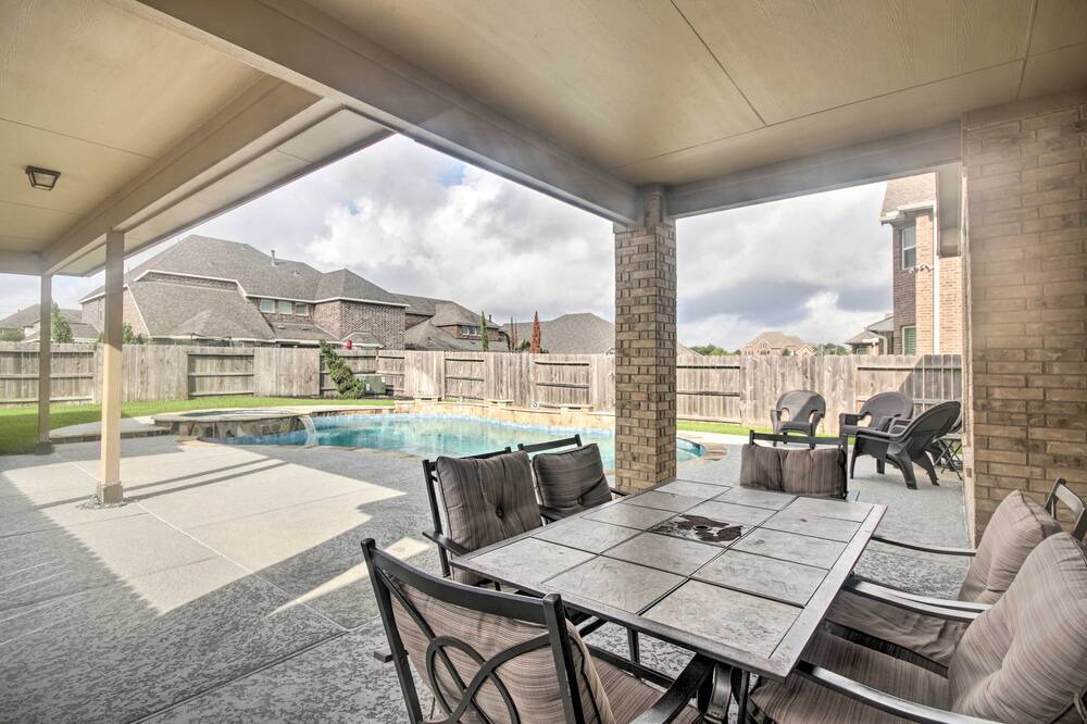 Photo of Outdoor in Katy