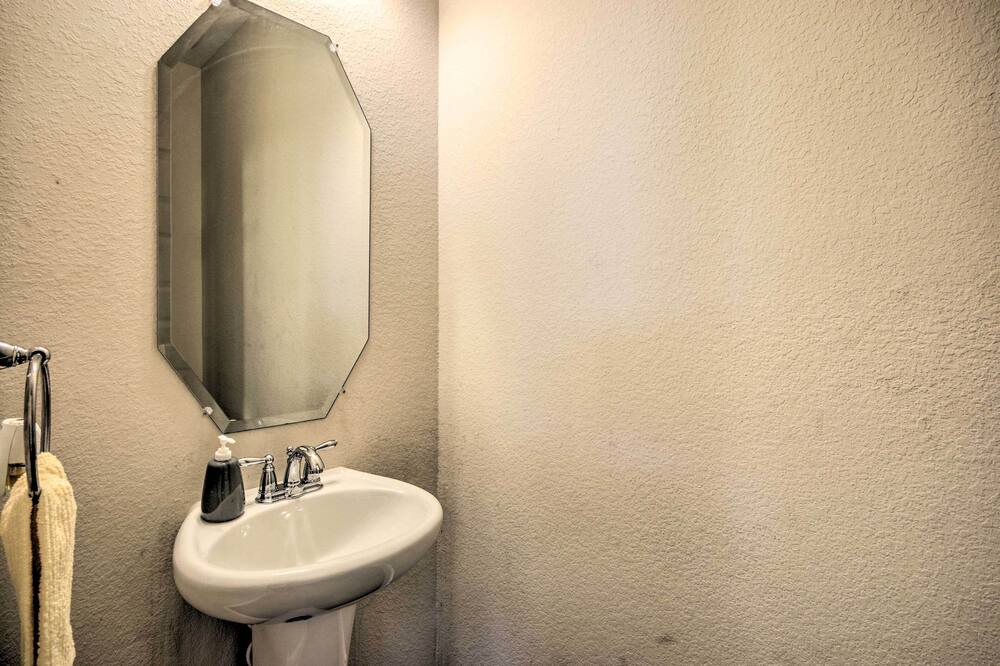 Photo of Bathroom in Katy