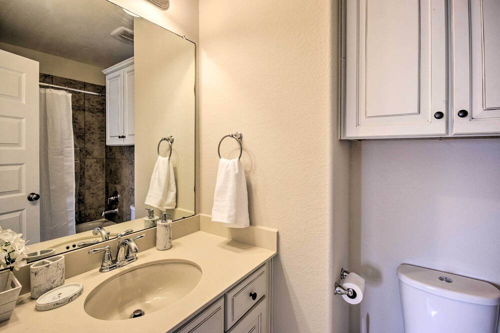 Photo of Bathroom in Katy