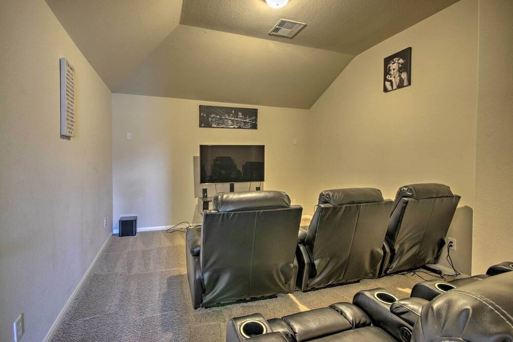 Photo of Bedroom in Katy