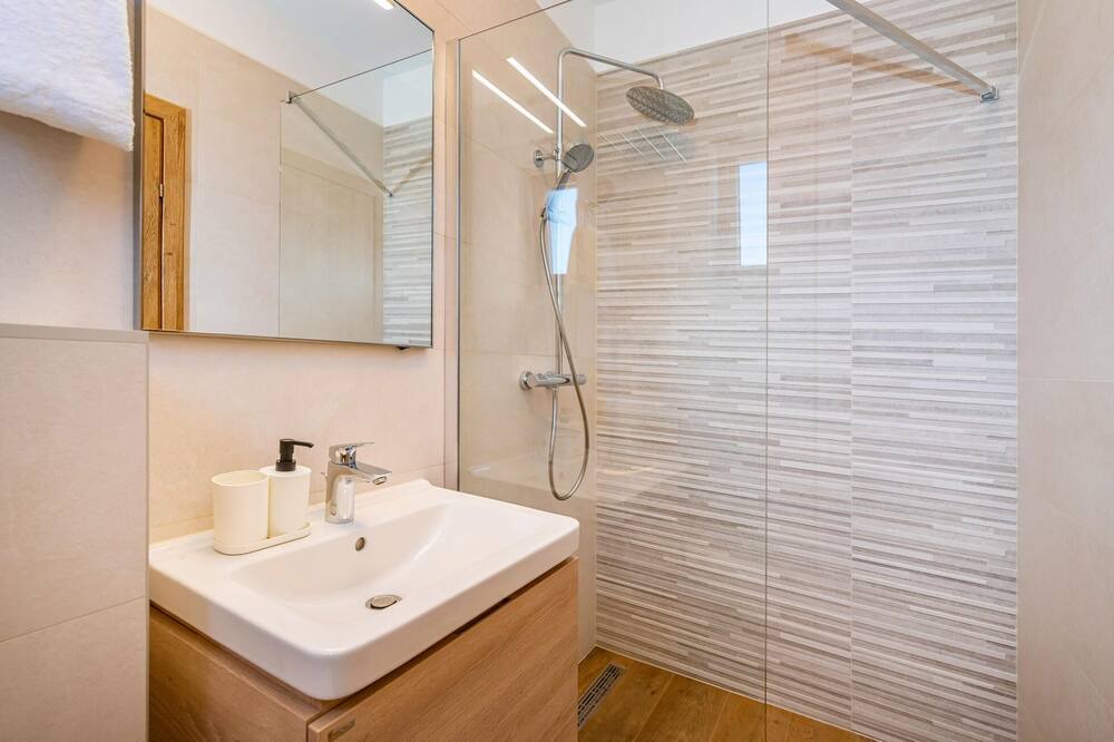 Photo of Bathroom in Lovinac