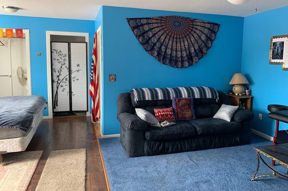 Photo of Bedroom in Albuquerque