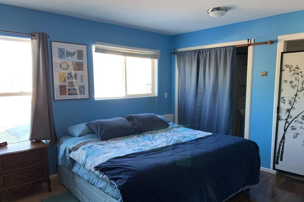 Photo of Bedroom in Albuquerque