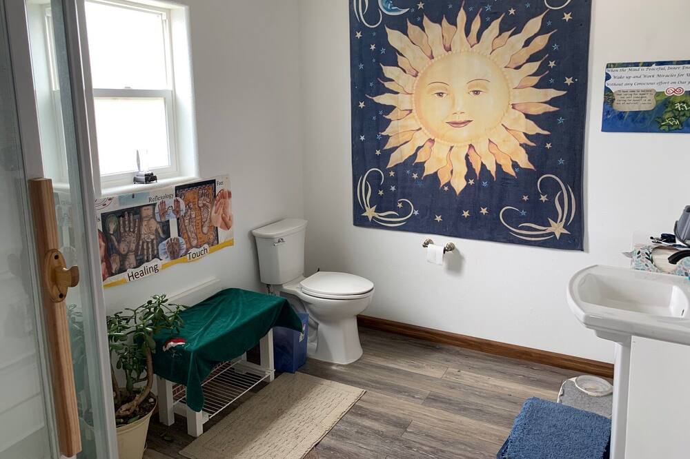 Photo of Bathroom in Albuquerque