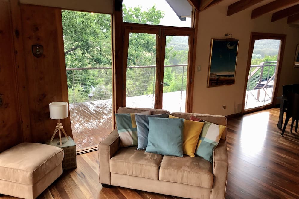 Photo of Livingroom in Riverlea