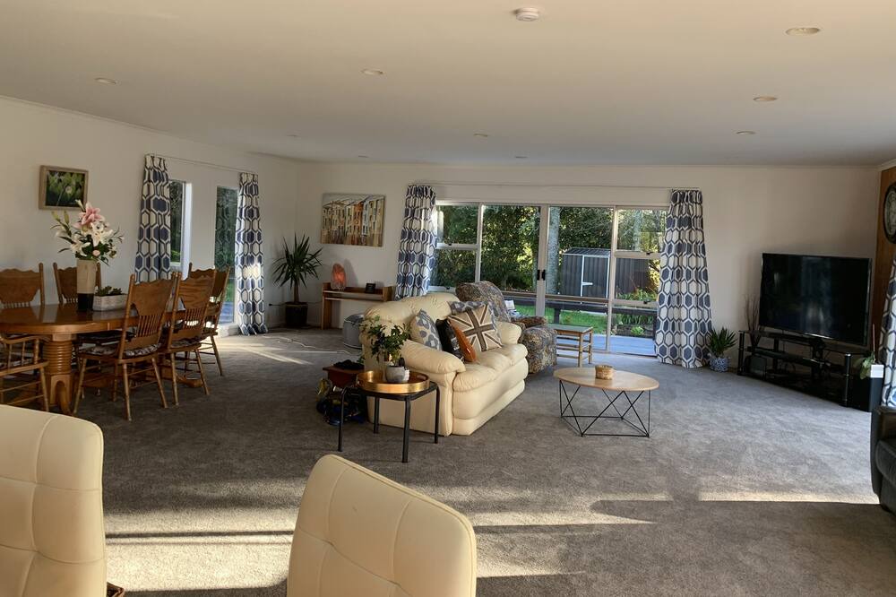 Photo of Livingroom in Waipapa