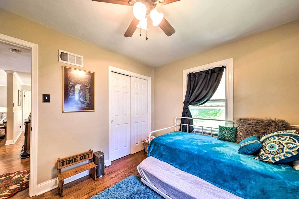 Photo of Bedroom in St. Louis