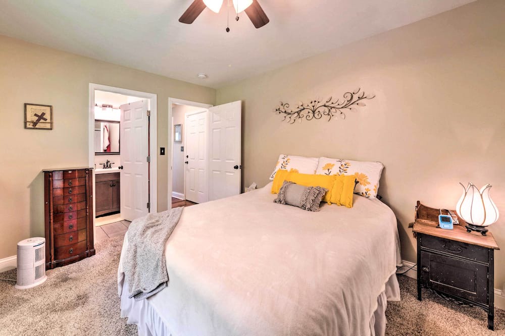 Photo of Bedroom in St. Louis