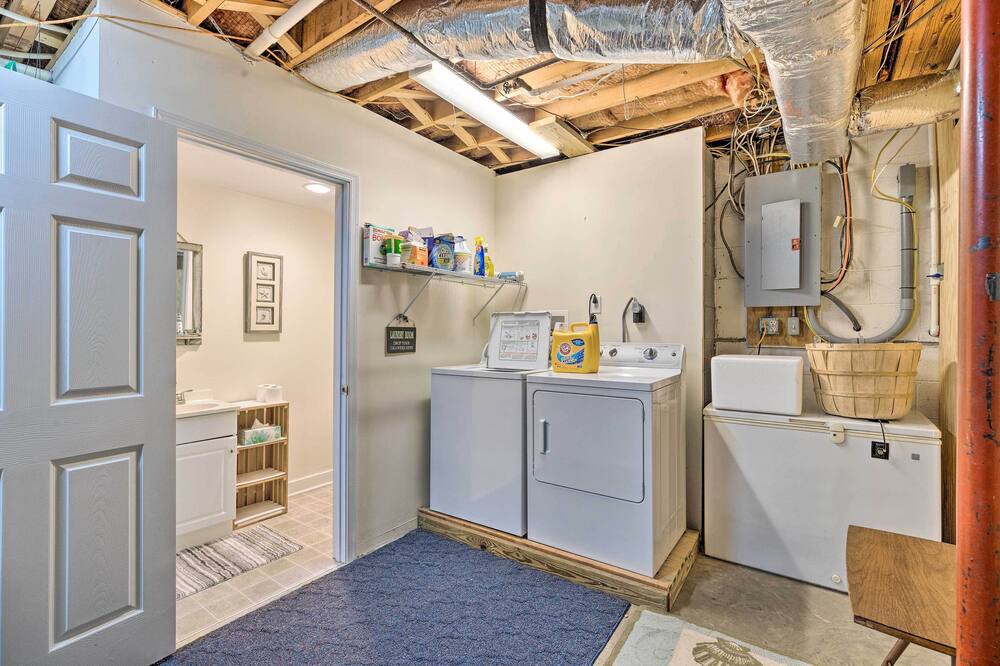 Photo of Bedroom in Weems