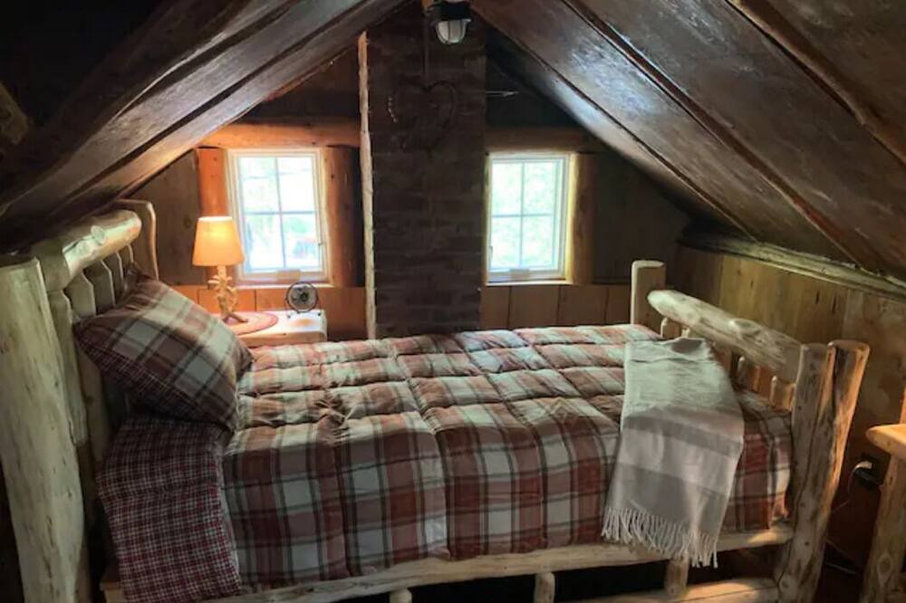 Photo of Bedroom in Ashburn