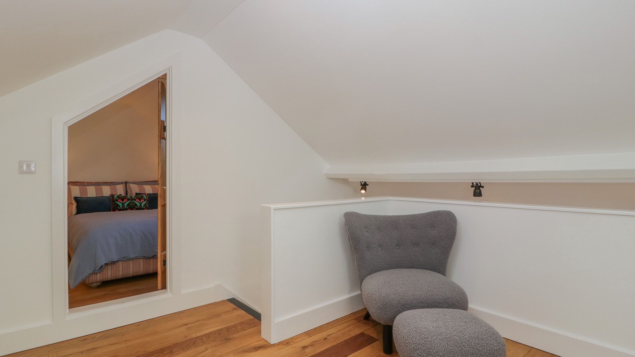 Photo of Others in Pencombe