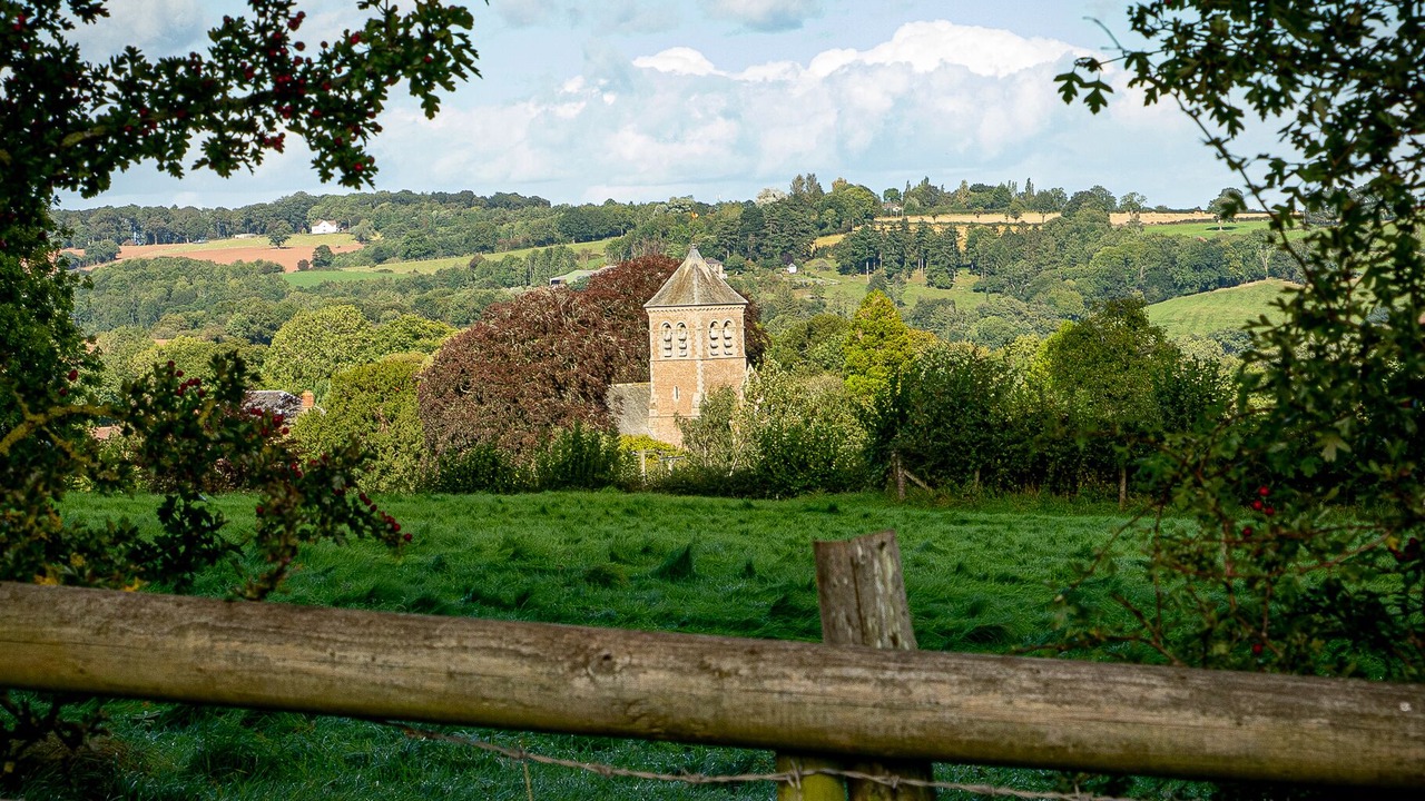 Photo of Others in Pencombe