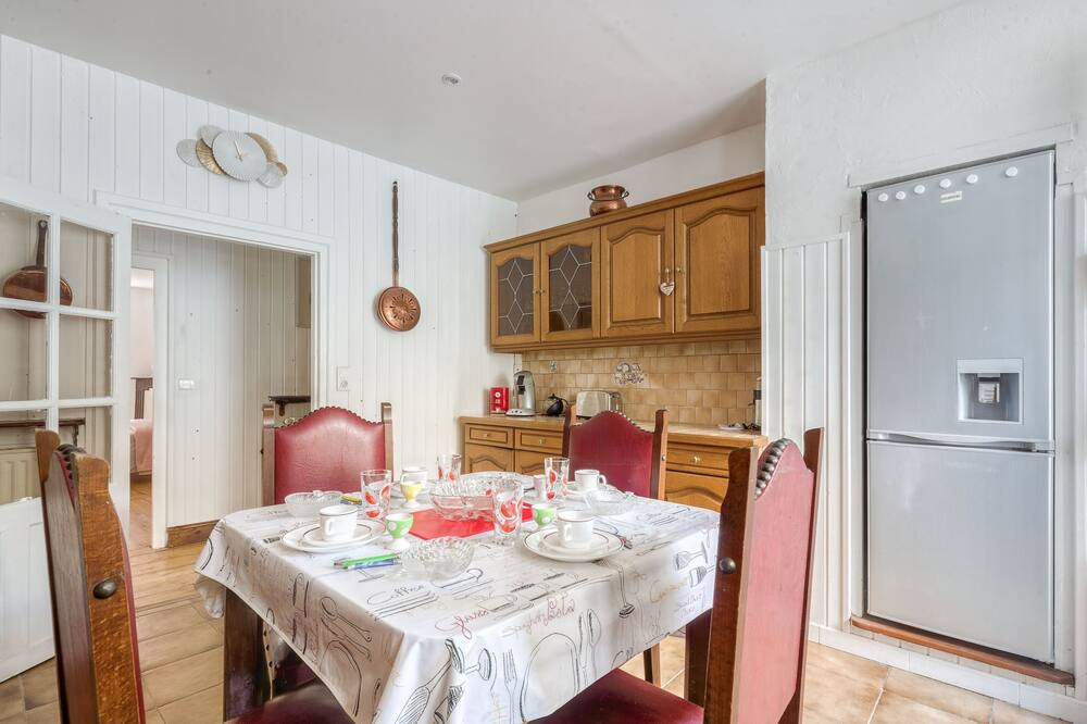 Photo of Kitchen in Montcuq