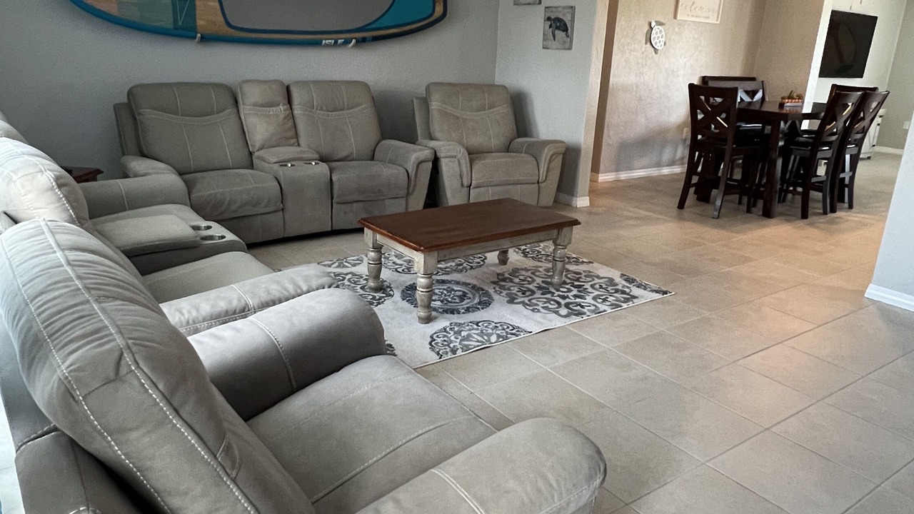 Photo of Livingroom in Oakland Hills