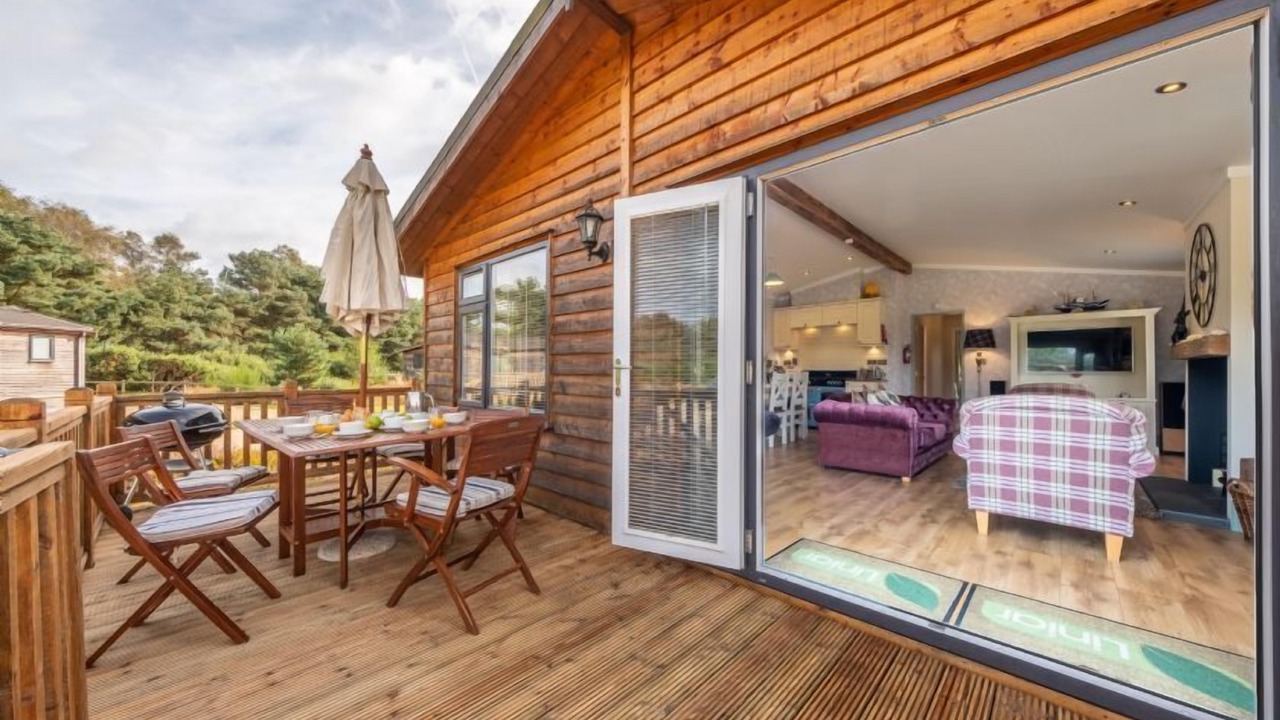 Photo of Patio Balcony in Weybourne