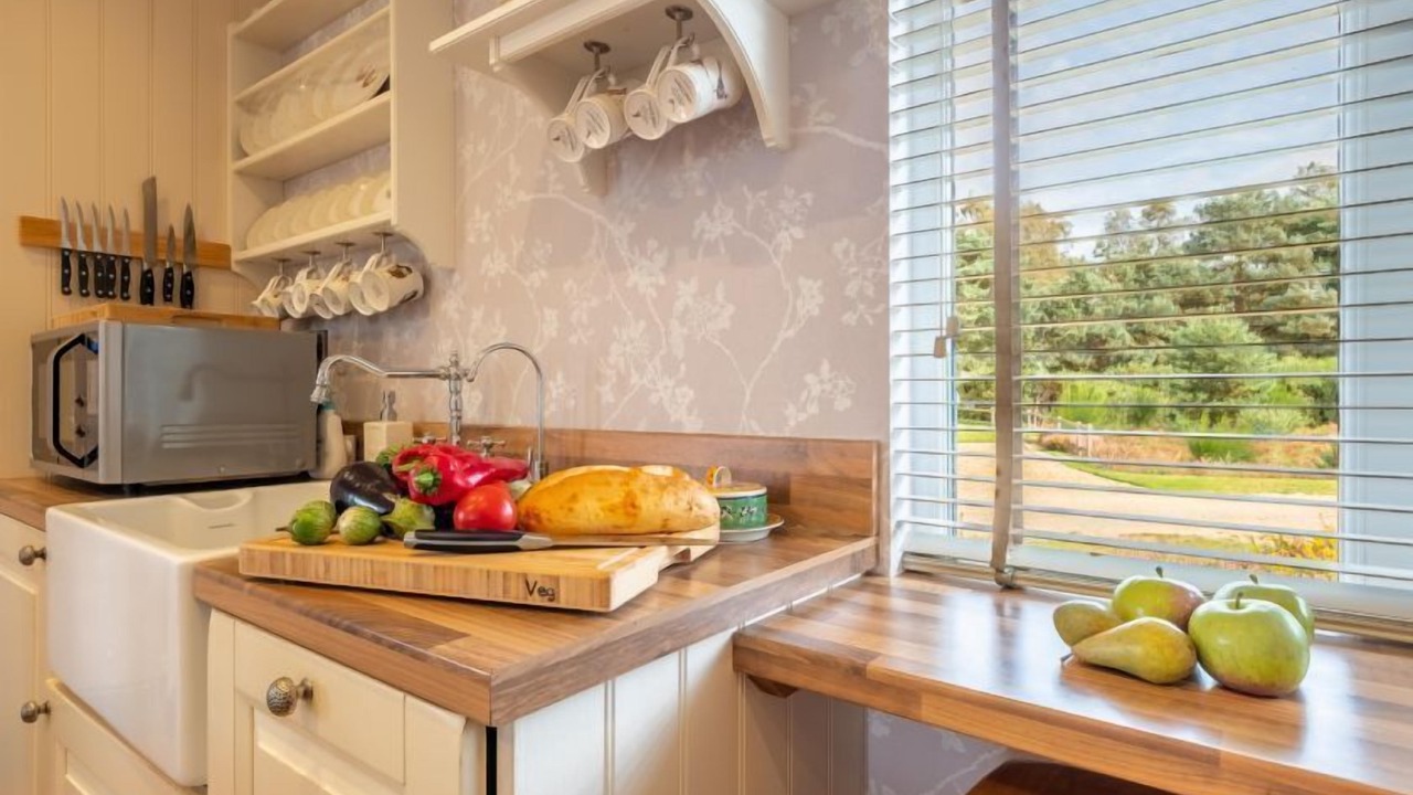 Photo of Kitchen in Weybourne