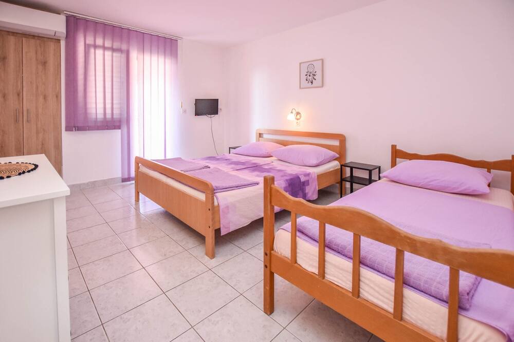 Photo of Bedroom in Sveti Filip i Jakov