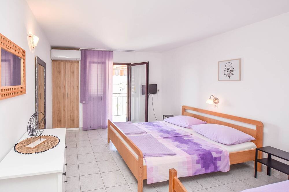 Photo of Bedroom in Sveti Filip i Jakov