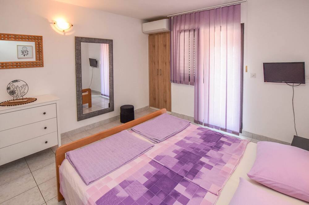 Photo of Bedroom in Sveti Filip i Jakov