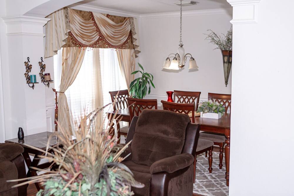 Photo of Kitchen in Clodine