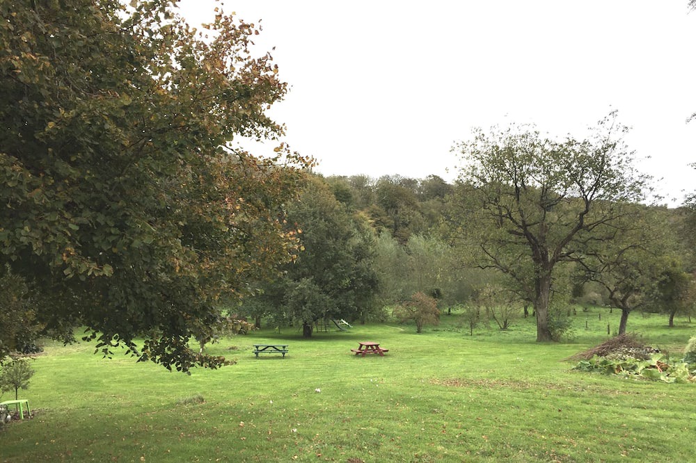 Photo of Outdoor in Courset