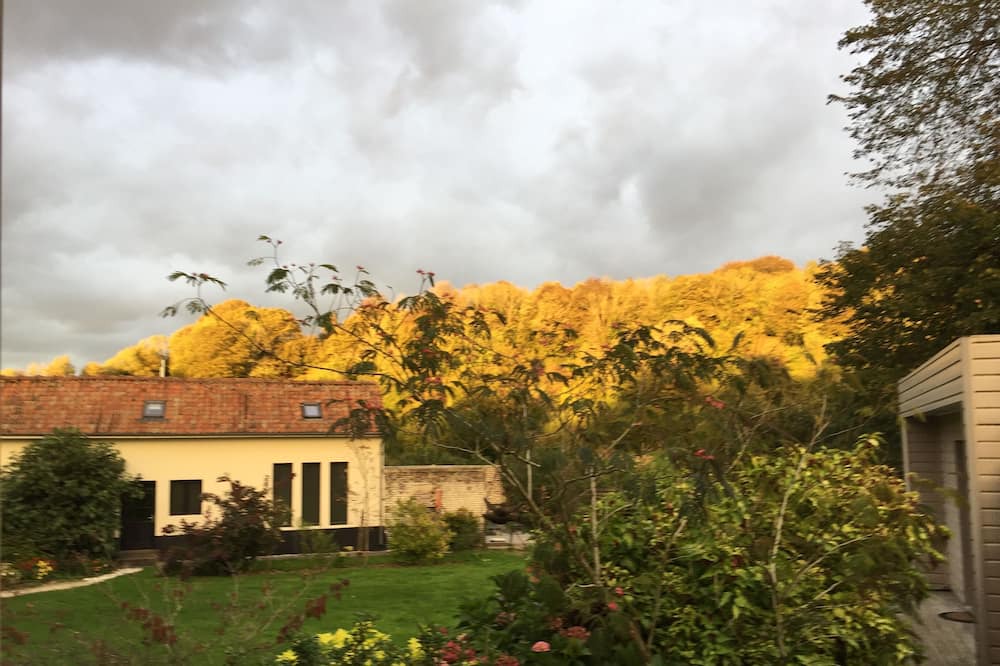 Photo of Outdoor in Courset