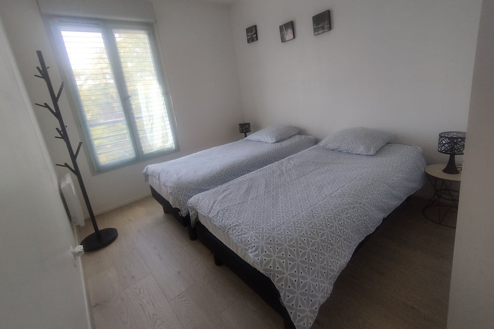 Photo of Bedroom in Carrieres-sous-Poissy