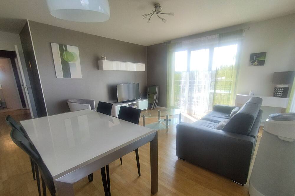 Photo of Others in Carrieres-sous-Poissy