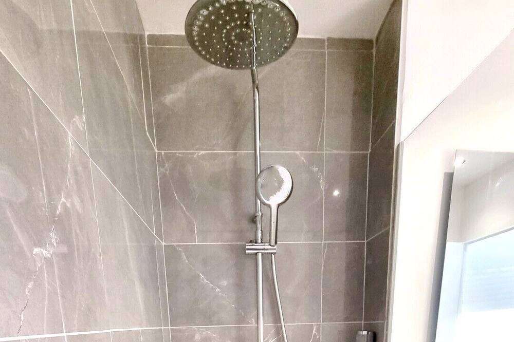 Photo of Bathroom in Liberation