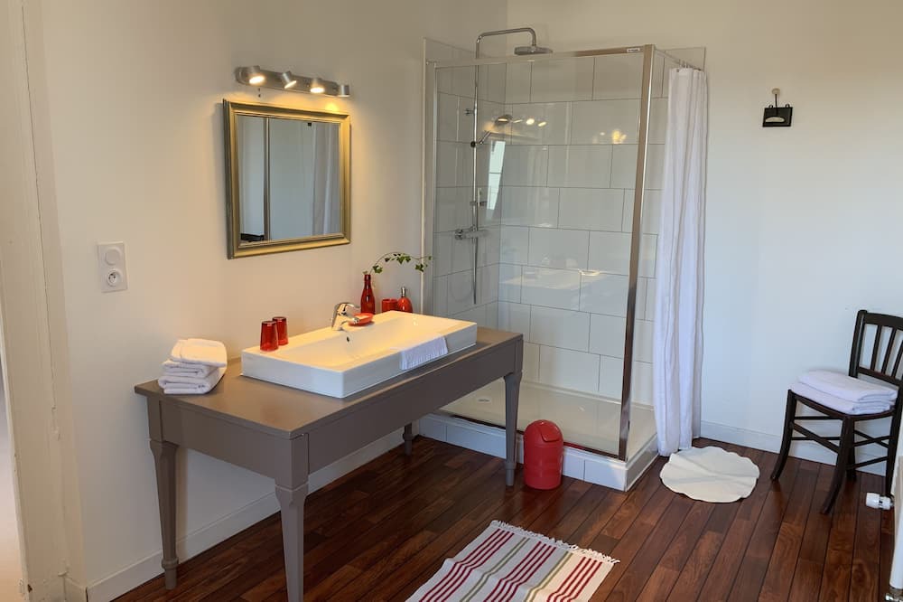 Photo of Bathroom in Collonges