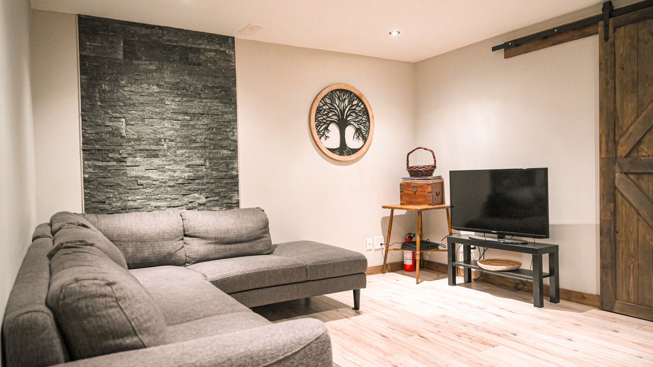 Photo of Livingroom in Mandeville
