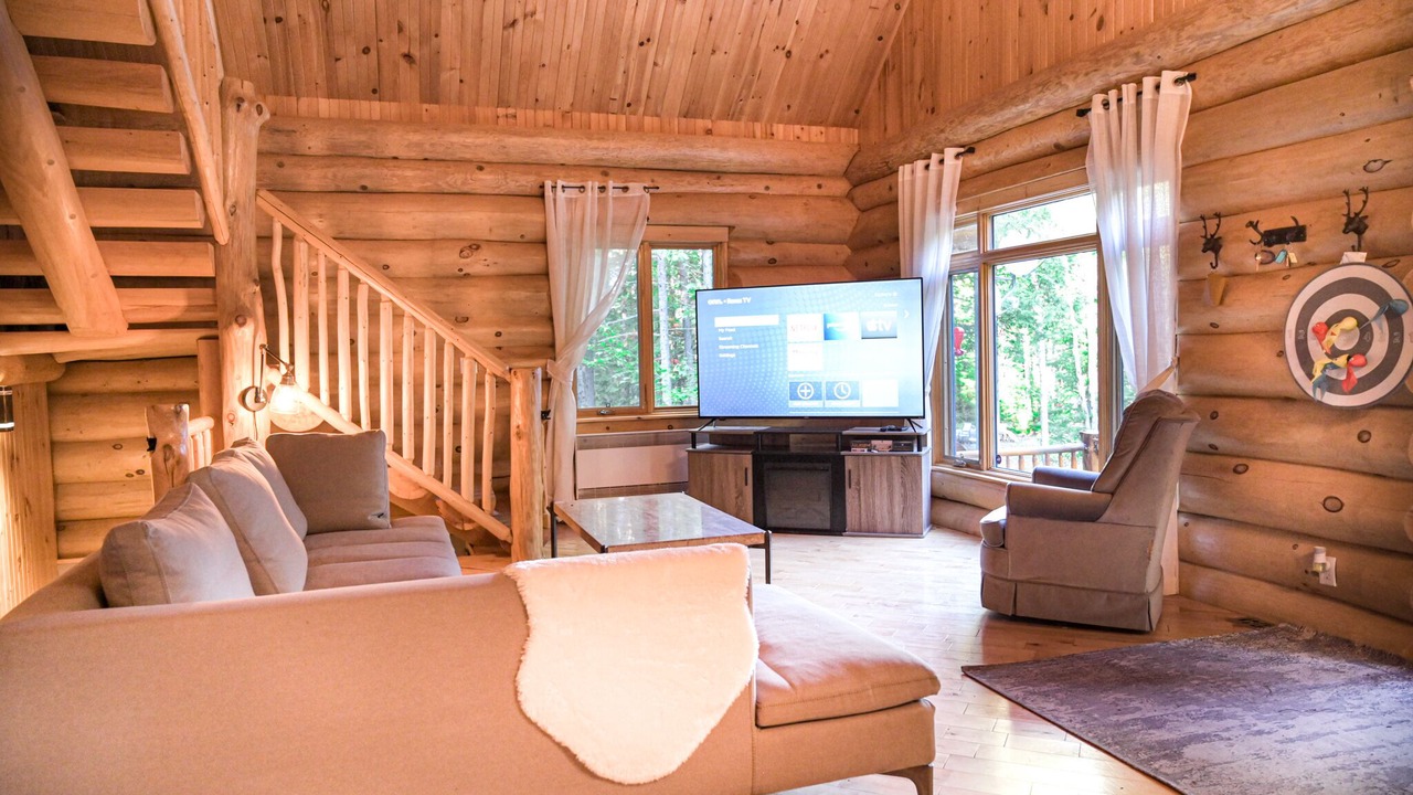 Photo of Livingroom in Mandeville