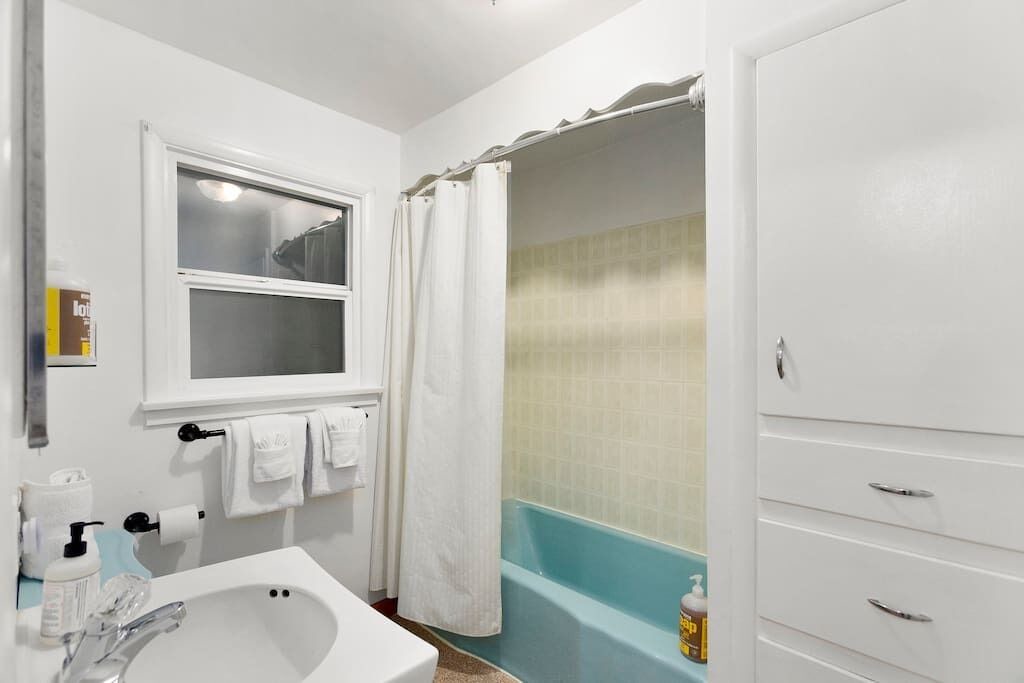 Photo of Others in Monroe