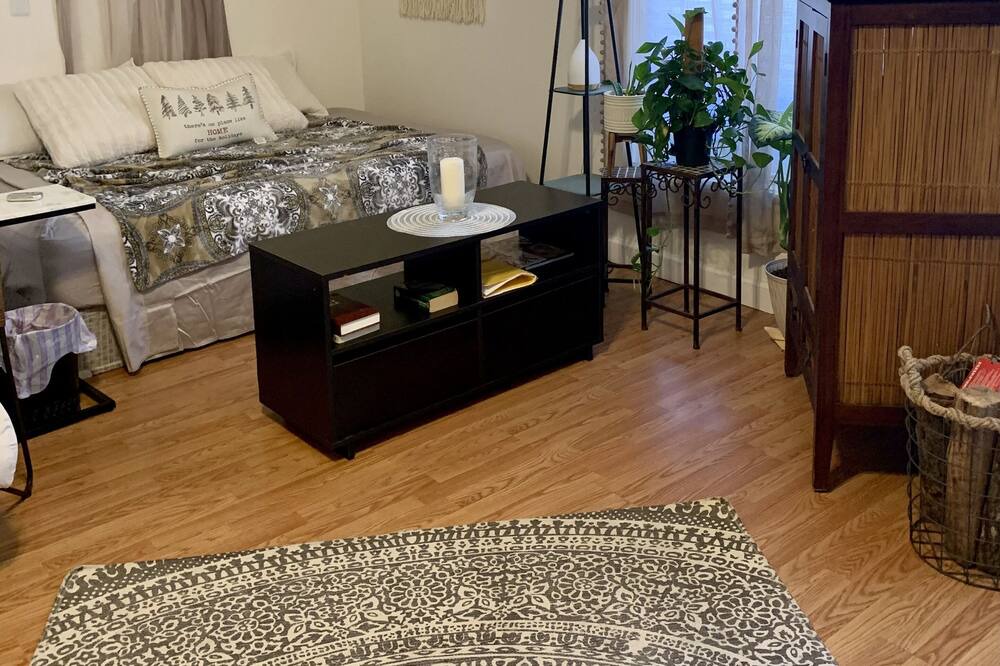 Photo of Bedroom in Wake Forest